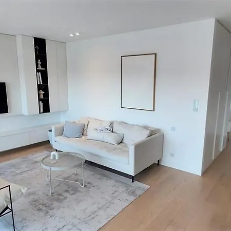 Alvarium Premium & Garden - Panorama Gdyni Apartmán *